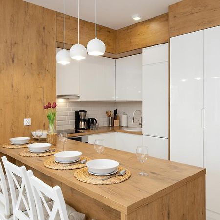 Jantar Apartamenty - Osiedle Bursztynowe II Kolobrzeg Bagian luar foto